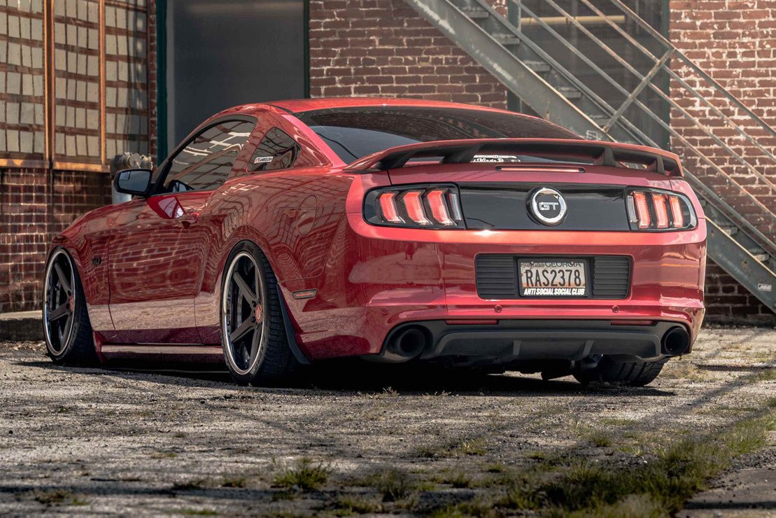 Ford Mustang (10-12): Morimoto Facelift Xb Led Tails - Image 5